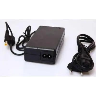 URANIUM UR-1203 12V 3AMPER ADAPTÖR 